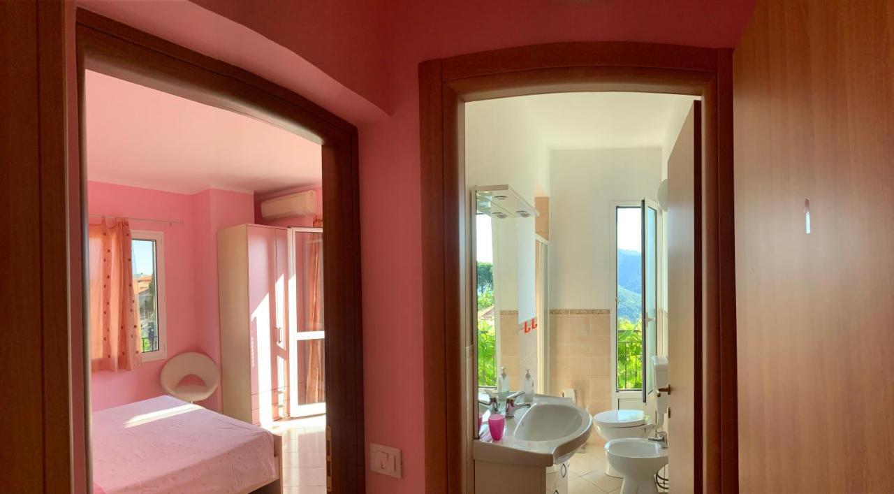 Ligo Bed & Breakfast Villanova d'Albenga Bagian luar foto