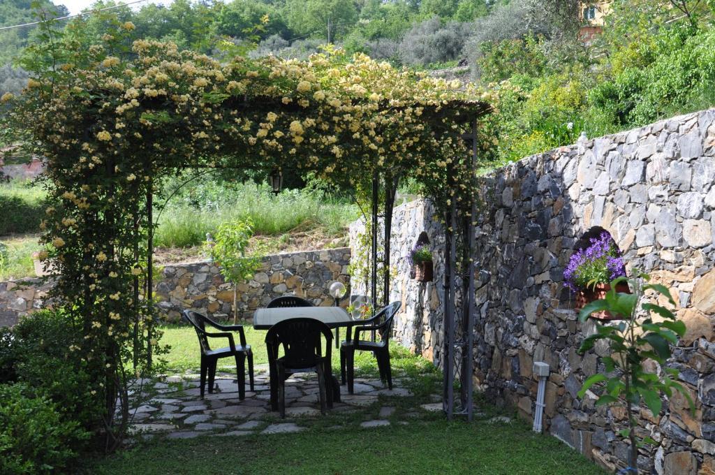 Ligo Bed & Breakfast Villanova d'Albenga Bagian luar foto